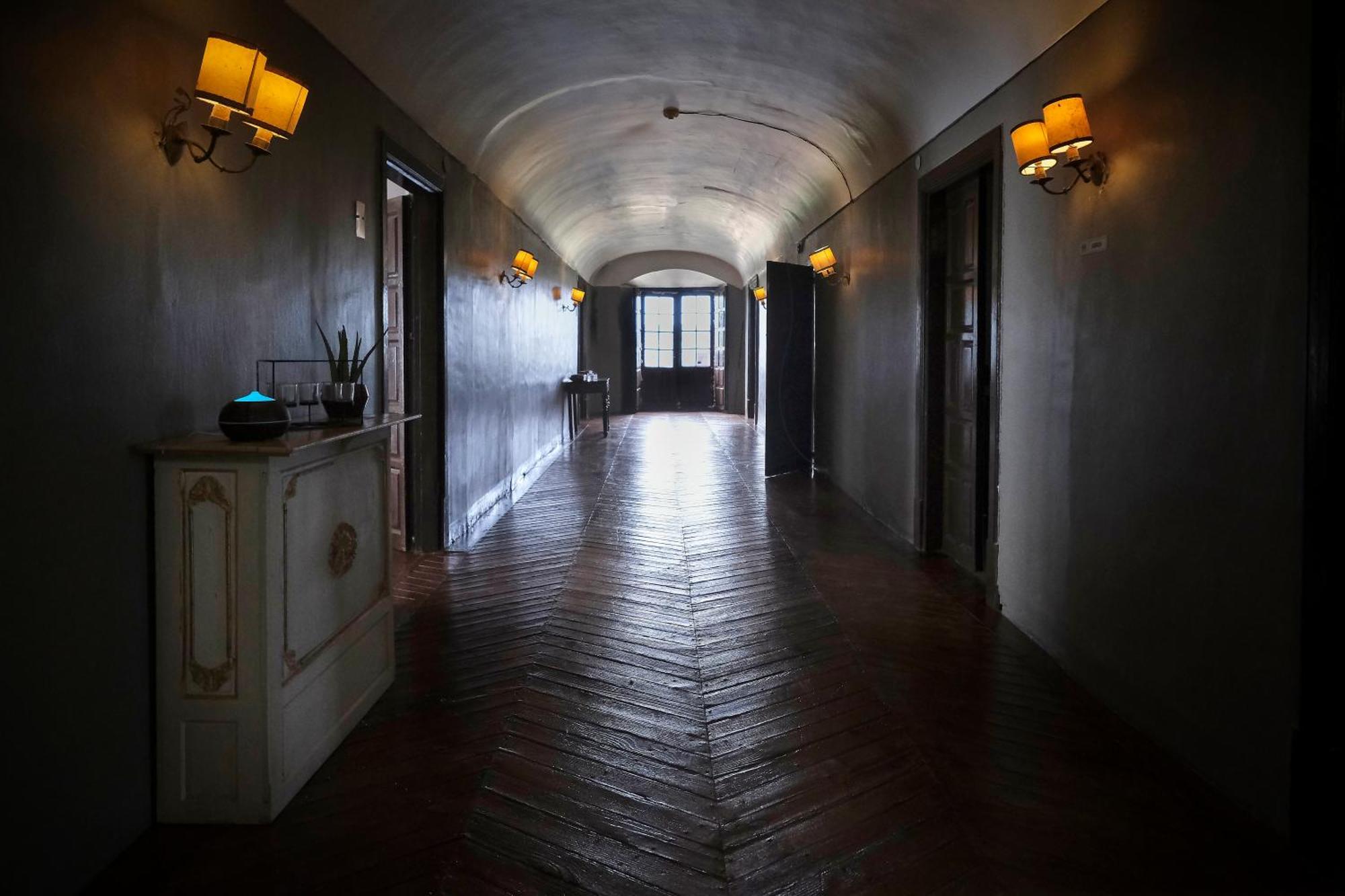 Casa Rural Palacio Conde De Aldana Con Piscina Entre Encinares Y Dehesas Terradillos Eksteriør billede